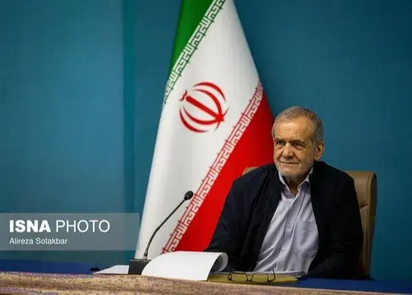 پیام مکتوب رئیس‌جمهور ایران به امیر قطر تحویل شد